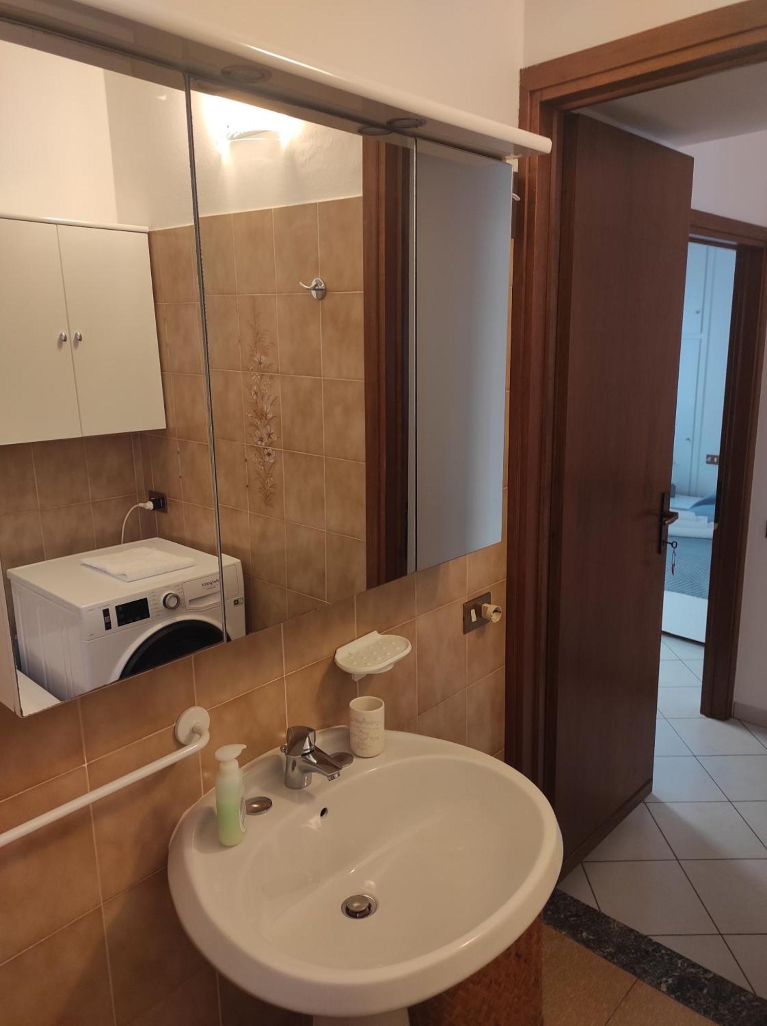 Da Giovanni E Margherita Mandello del Lario Kültér fotó